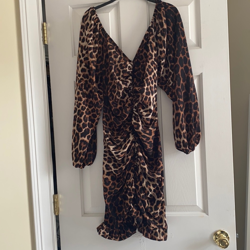 NEW Boohoo Dress
